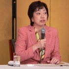 第４４回昼食講演会 大阪府知事　太田房江氏 2004年11月26日（金） ヒルトン大阪